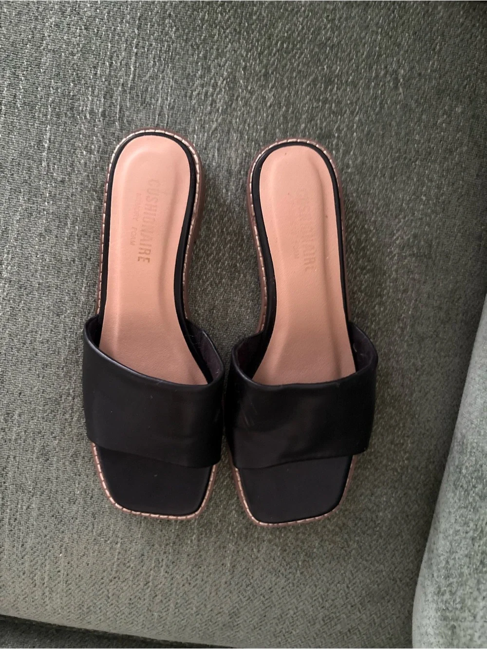 Cushionaire Black Low Block Heel Slide Sandals